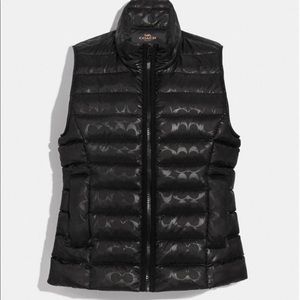 NWT Coach Signature Embossed Short Down Vest